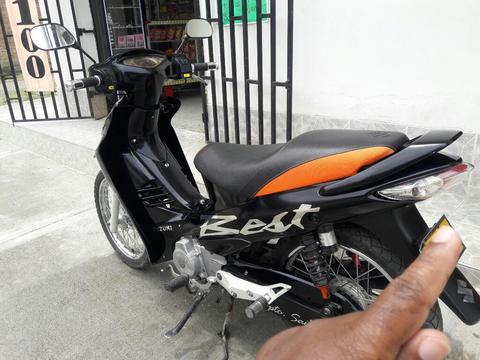 Se Vende Moto Modelo 2006 en Buen Estado