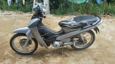 Se Vende Moto Ayco 100