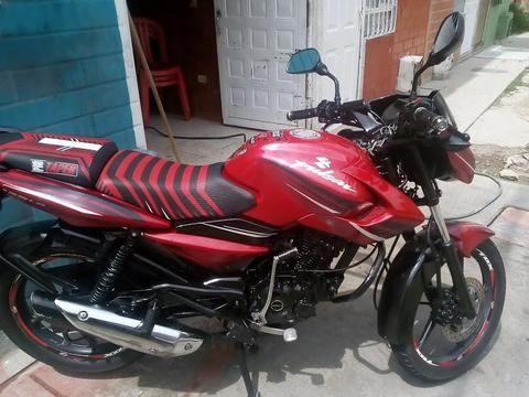 ¨Ganga¨Se vende Moto Pulsar