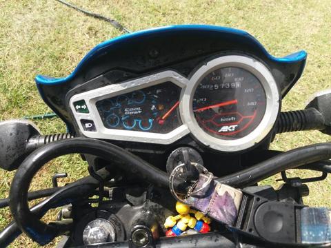 Vendo Moto Ttr 125 Modelo 2015