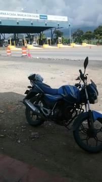 Moto Como Nueva Poco Uso Tecno Y Seguro