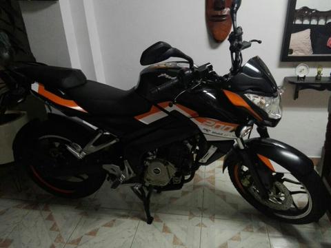 Moto Pulsar 200 Ns Modelo 2014