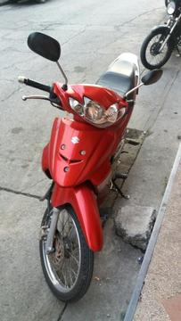 Se Vende Moto Bes Modelo 2014