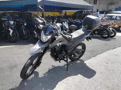 Moto TTR180 Negra Mode 2016 Unico dueño 15,400km