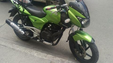 Pulsar 180 2011