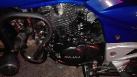 Pulsar 220f