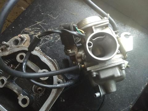 Se Vende Culata de Dinamy Akt Y Carburad