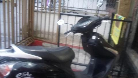 Moto Honda Elite