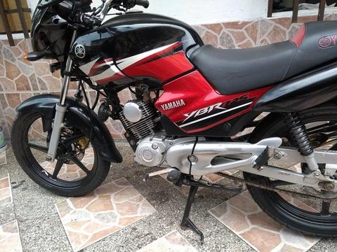 Vencambio moto ybr 125 yamaha en perfecto a estado todo al dia