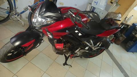 Pulsar Ns 200