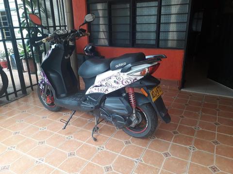 Vendo moto agylity Rs 125 modelo 2013 3100000 transpaso incluido tel