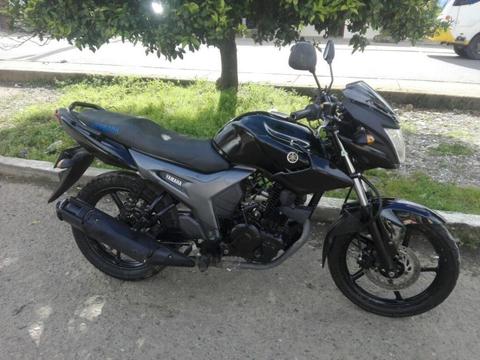 Vendo Hermosa Yamaha Sz-r 150