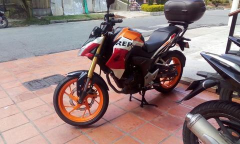 Honda CB 190 Repsol