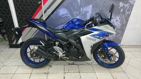 Yamaha R3 Modelo 2015