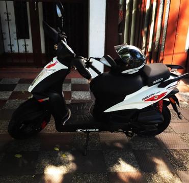 Vendo moto agility naked 2015