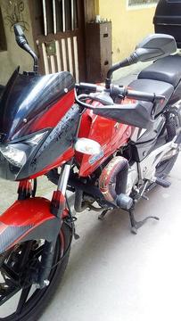 Pulsar 180 2014