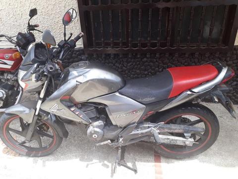 Se Vende Honda Invicta