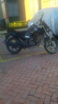 Vendo Motocicleta HONDA CBF 150 Modelo 2010