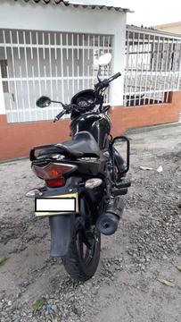 Se vende moto Honda cbf 150