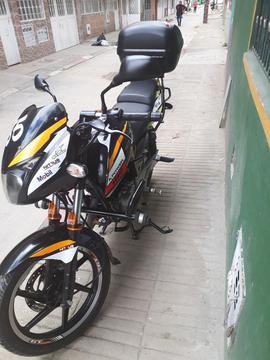 Vendo Moto Pulsar 180