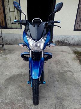 Vendo Moto Discover 125 St