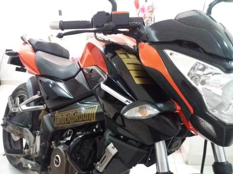 SE VENDE MOTO PULSAR 200 5500000