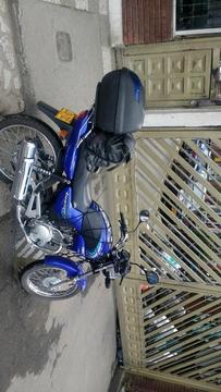 Vendo Permuto Yamaha Liberó 2012