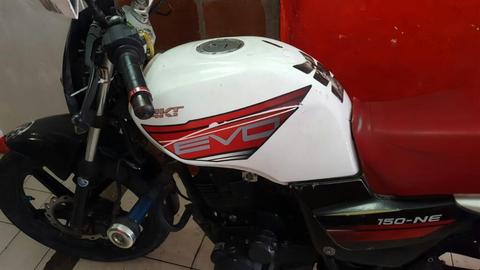 Akt Evo Ne Modelo 2012