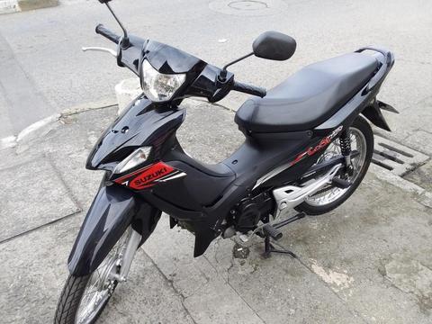 SUZUKI VIVA R COMO NUEVA AL DIA VALLUNA 2015