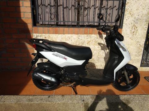 Akt Dynamic R 125 Modelo 2016