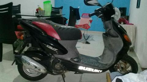 Vendo Moto Señoritera Suzuky Space