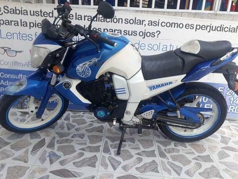 APROVECHE VENDO MOTO FZ16 YAMAHA