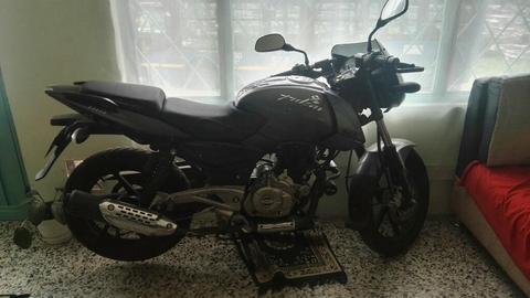 Moto Pulsar180