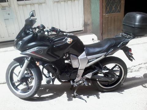 Moto Yamaha Fazer 150