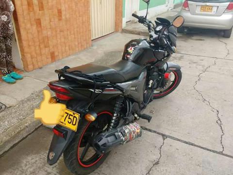 Vendo Yamaha Sz-r