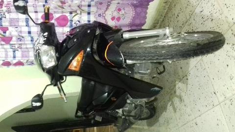 Se vende o se cambia Honda wave 110