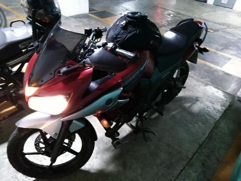 Vendo Yamaha Fazer 2013