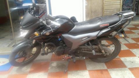 Vendo Moto Yamaha Szr 155