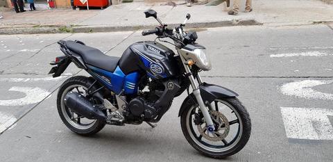 Vendo O Permuto Fz 2011