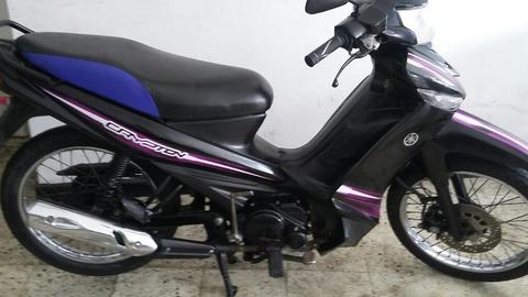 Se Vende Moto Yamaha Cripton Modelo 2011