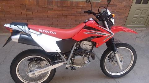 Vendo Motocicleta Honda Xr250 Tornado