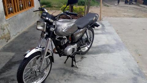 Vendo moto Ax