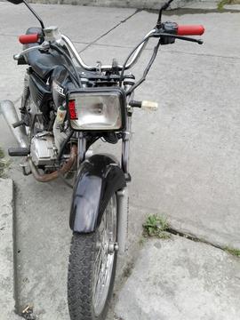 Vendo Moto