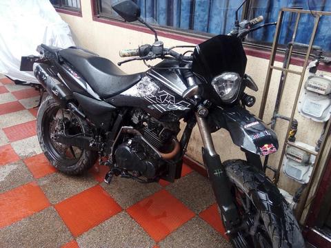 Vendo Moto Xm 180