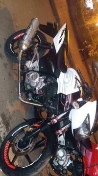 Vendo Pulsar 220 2013