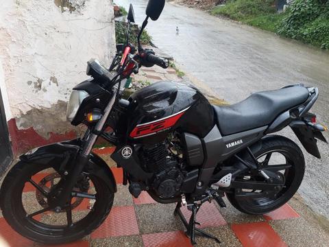 Vendo Moto Fz