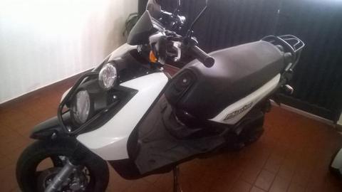 Vendo moto YAMAHA BWIS 125