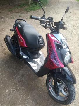 VENDO ESPECTACULAR MOTO YAMAHA BWS 2016