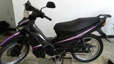 Se Vende Moto Yamaha Cripton Modelo 2011