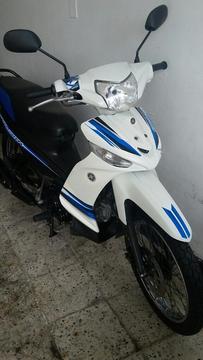 Se Vende Moto Yamaha Cripton Modelo 2012